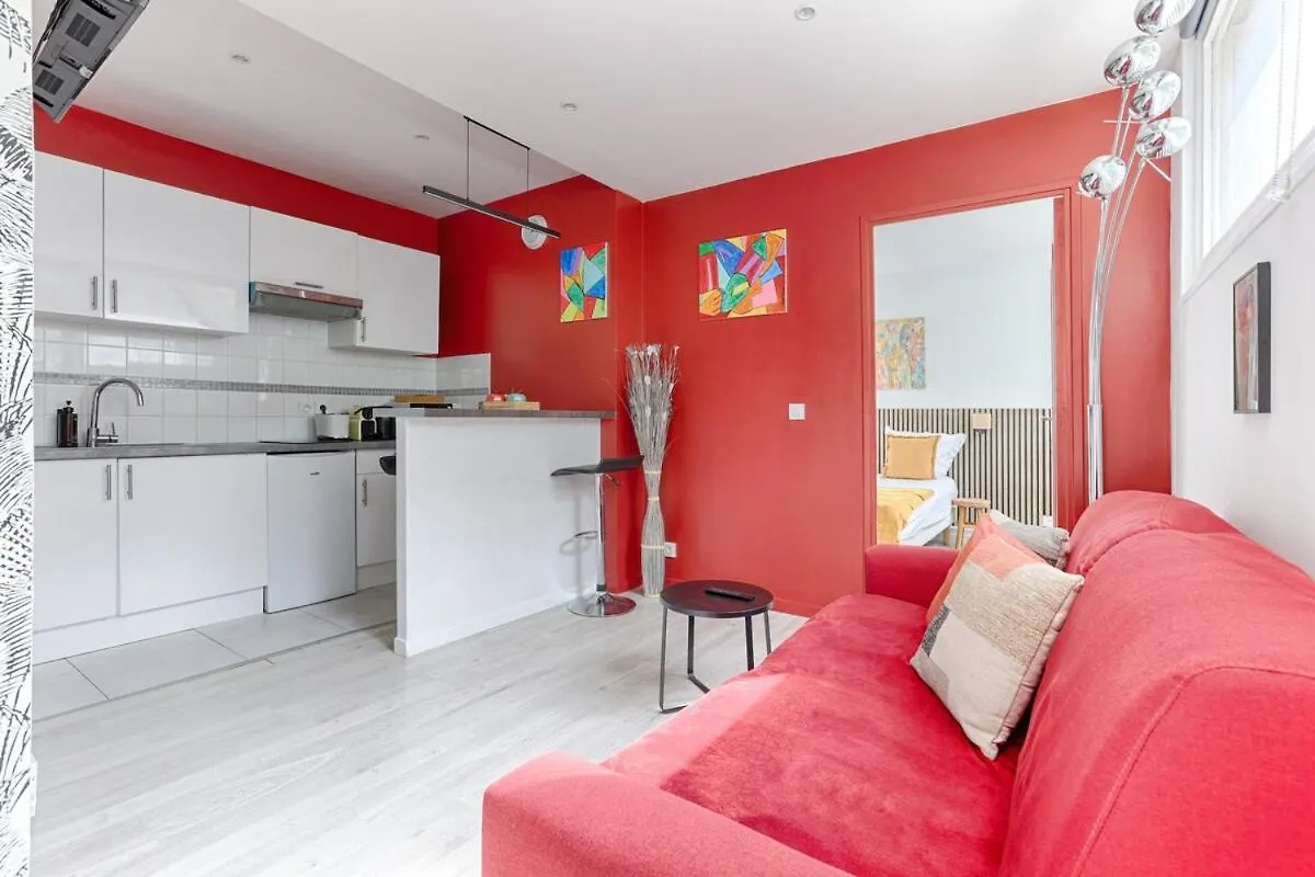 Charming Gambetta Saint Fargeau I Apartment Paris